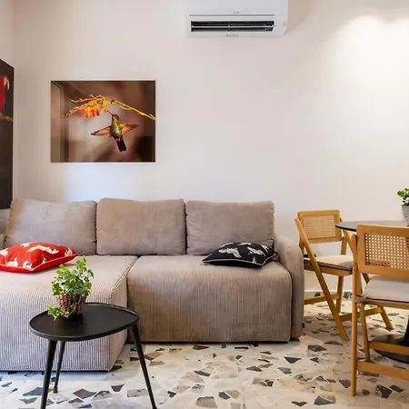 Apartment And Luxury