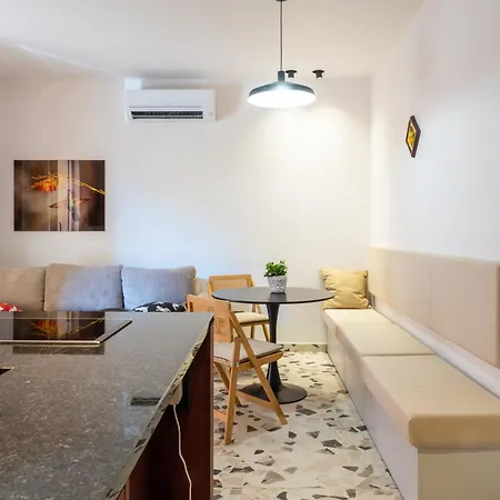 And Luxury Apartment Split